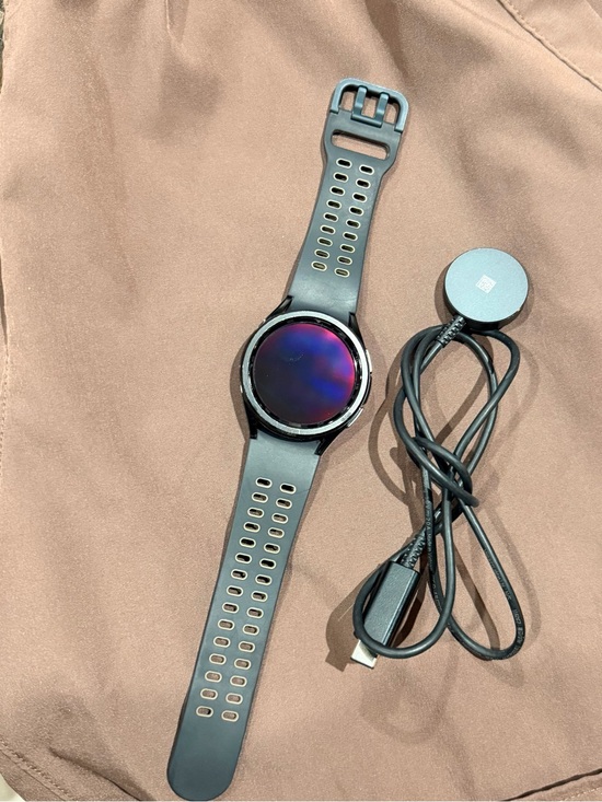 Samsung Other - Samsung Galaxy Watch6 Classic 43mm Black Bluetooth Smartwatch